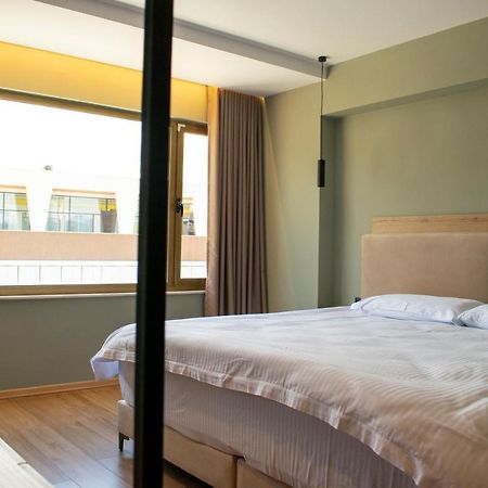 Bocca Hotel Корча Экстерьер фото