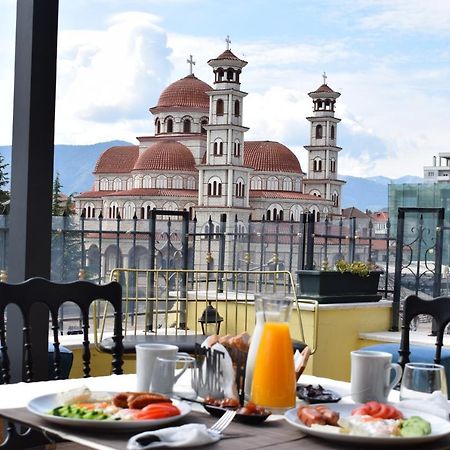 Bocca Hotel Корча Экстерьер фото