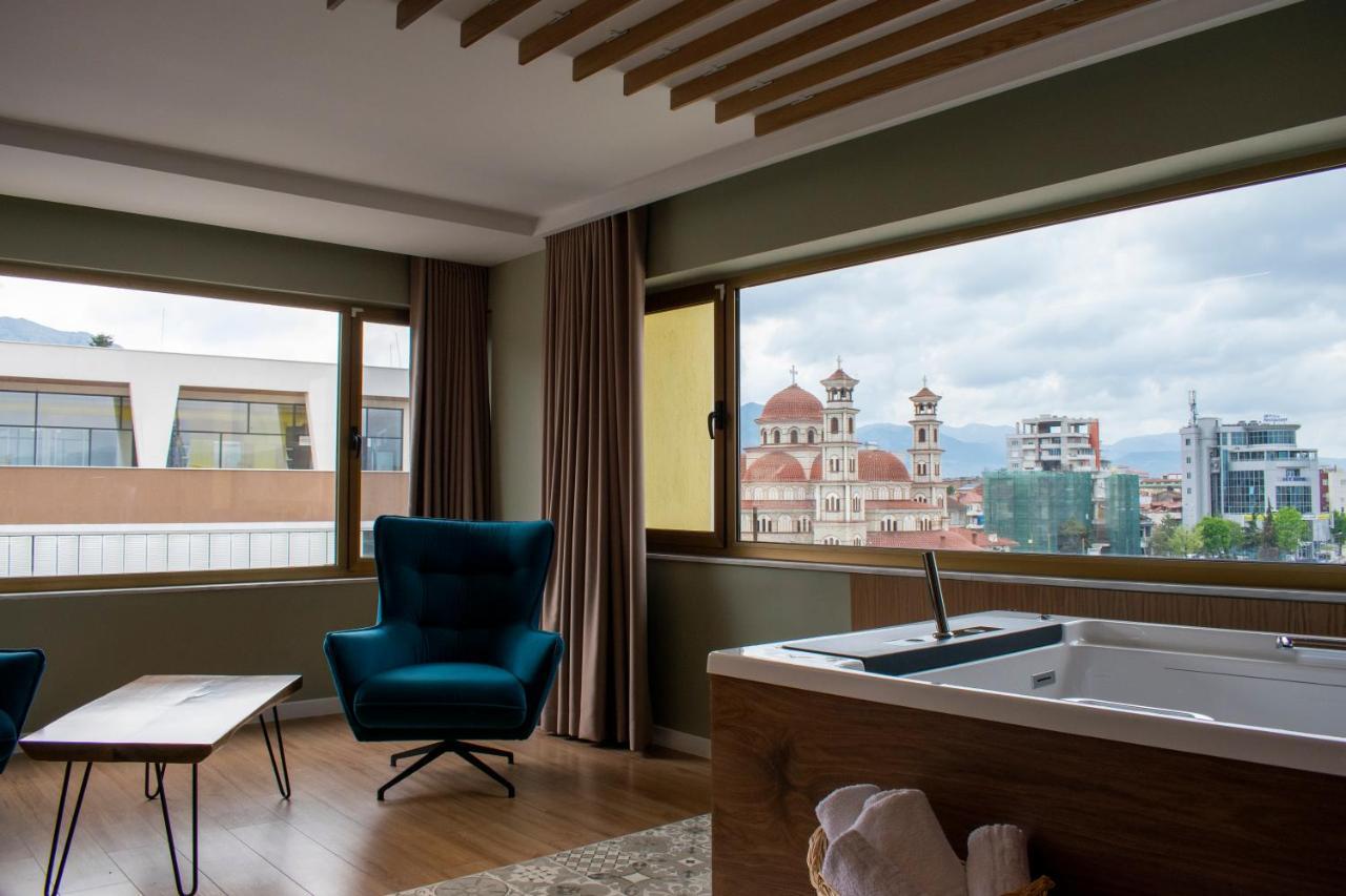 Bocca Hotel Корча Экстерьер фото