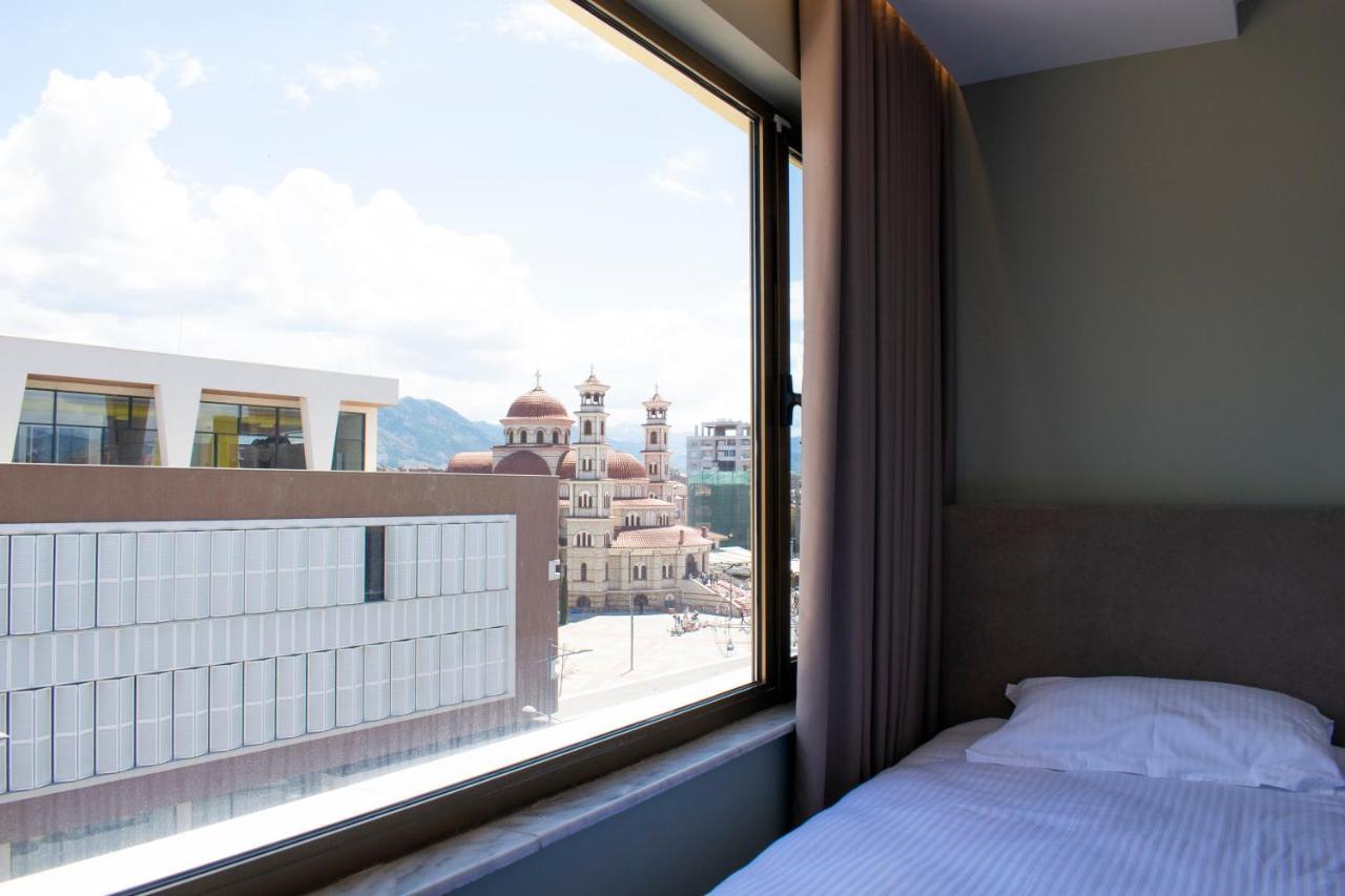 Bocca Hotel Корча Экстерьер фото