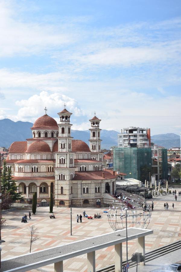 Bocca Hotel Корча Экстерьер фото
